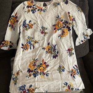 Floral Tunic Ruffle mid sleeve Dress Size Large